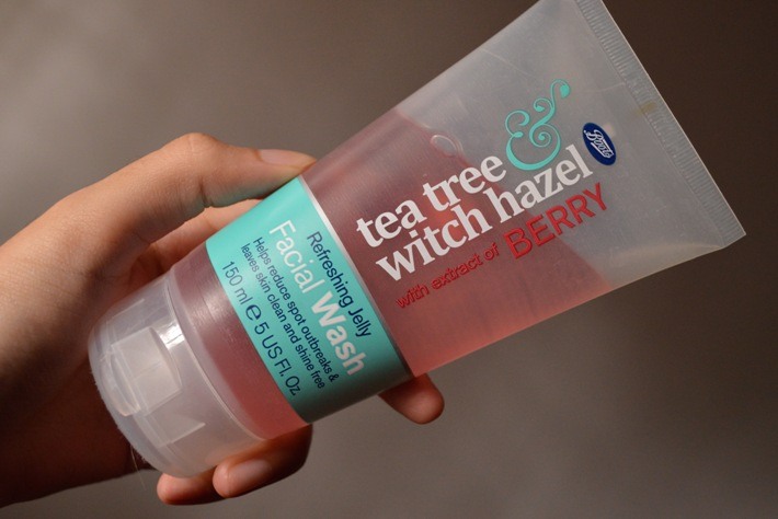 Boots Tea Tree and Witch Hazel Refreshing Jelly Facial Wash