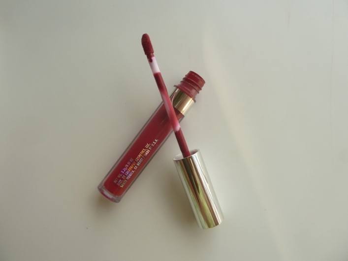 Colourpop Scrooge Ultra Matte Lip Liquid Lipstick applicator