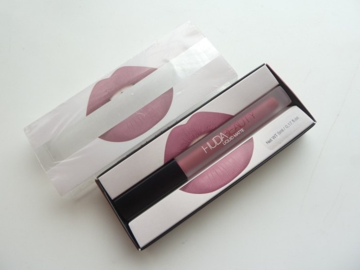 Huda Beauty Liquid Matte Trophy Wife Lipstick packaging