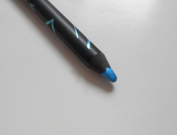 L.A. Girl Mermaid Blue Gel Glide Eyeliner Pencil Review