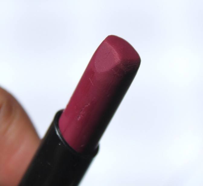 NYX Locked Full Throttle Lipstick bullet