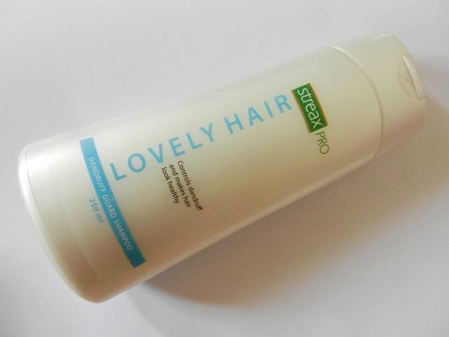 Streax Pro Lovely Hair Dandruff Guard Shampoo