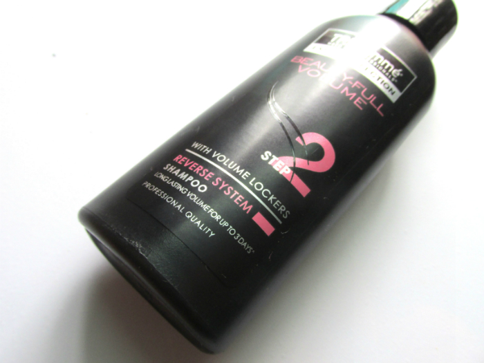 tresemme-beauty-full-volume-reverse-system-shampoo-review-5
