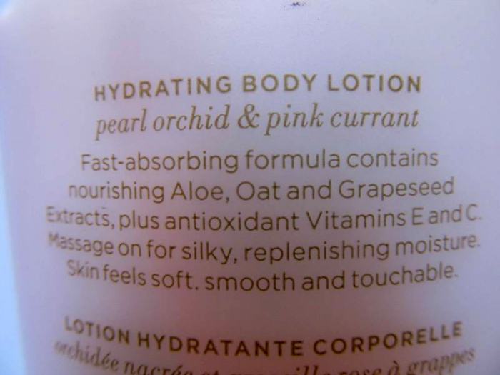 Victoria’s Secret Hydrating Body Lotion Pure Daydream description