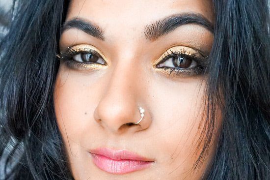 Must have Products for a sun kissed Makeup look golden eyes