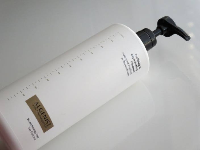 algenist-purifying-and-replenishing-cleanser-review