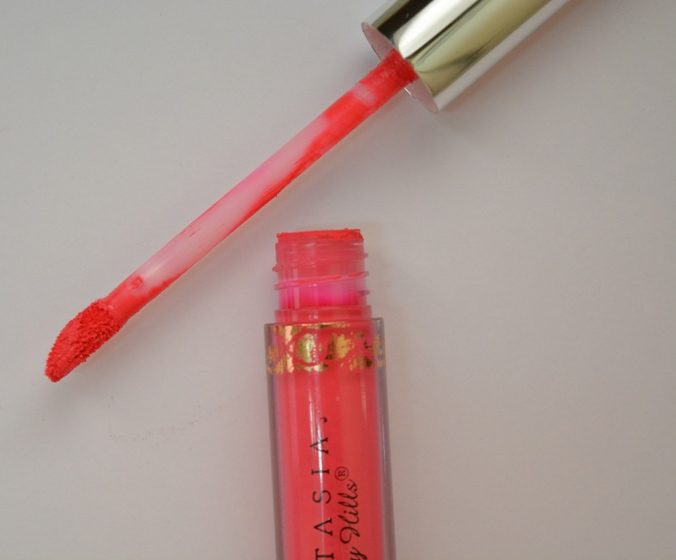anastasia-beverly-hills-sweet-talker-liquid-lipstick-applicator-wand