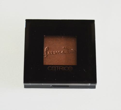catrice-lumiere-long-lasting-eyeshadow-in-creme-brune review