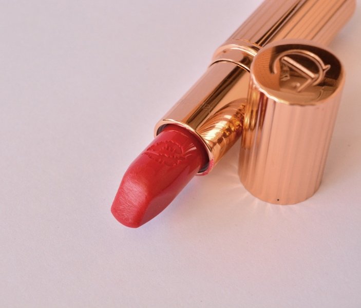 Charlotte Tilbury Hot Lips Carina's Love Luminous Modern-Matte Lipstick