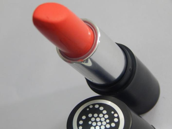collection-coral-pop-lasting-colour-lipstick-bullet