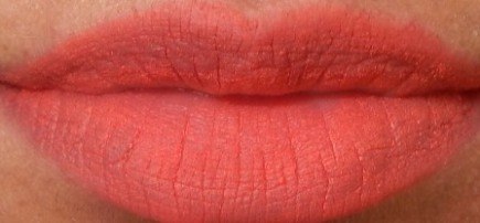 collection-coral-pop-lasting-colour-lipstick-lip-swatch