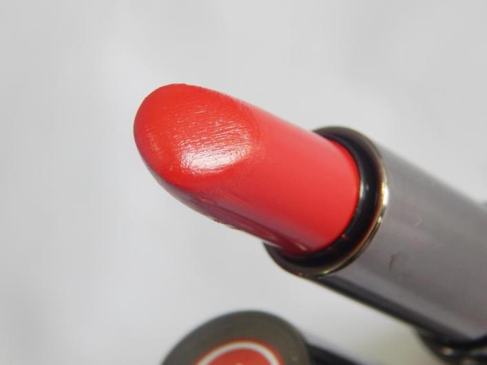 deborah-milano-05-rossetto-atomic-red-lipstick-bullet
