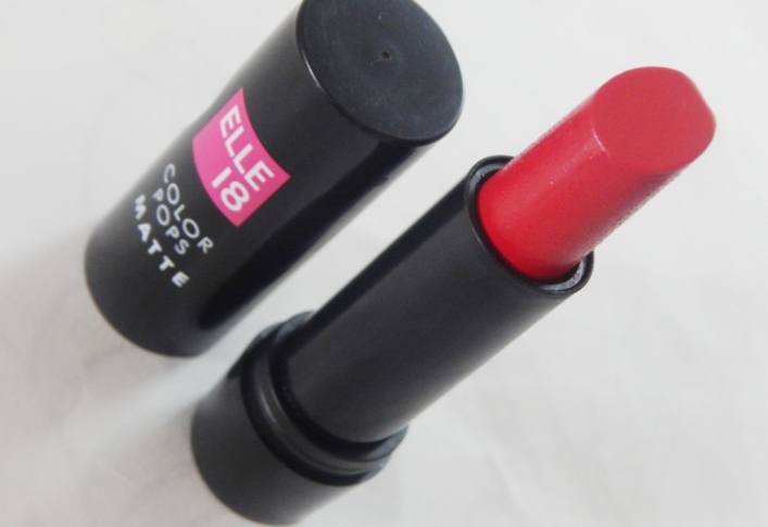 elle-18-color-pops-selfie-red-matte-lipstick-full-packaging