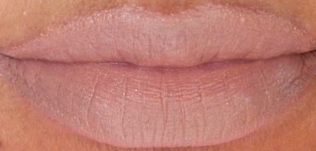 essence-oh-so-matt-longlasting-lipstick-review-lips