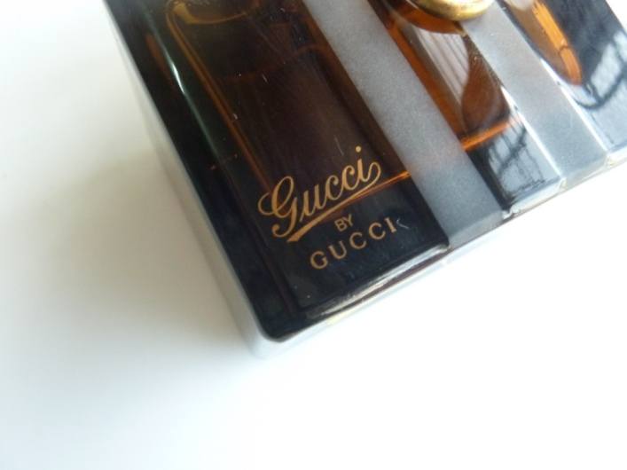 gucci-by-gucci-eau-de-parfum-bottle
