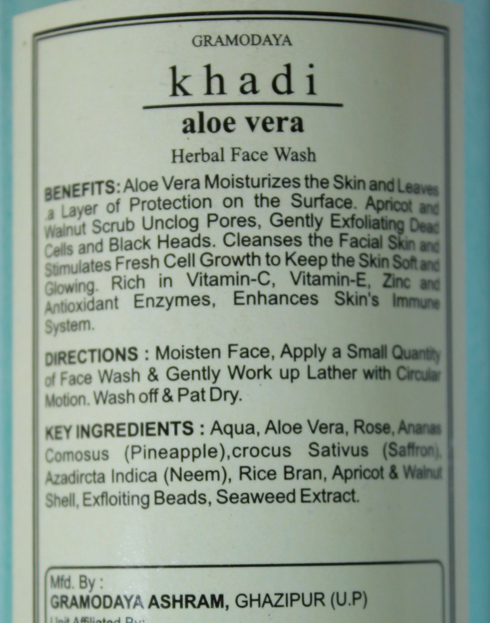 khadi-aloevera-herbal-face-wash-with-scrub-review