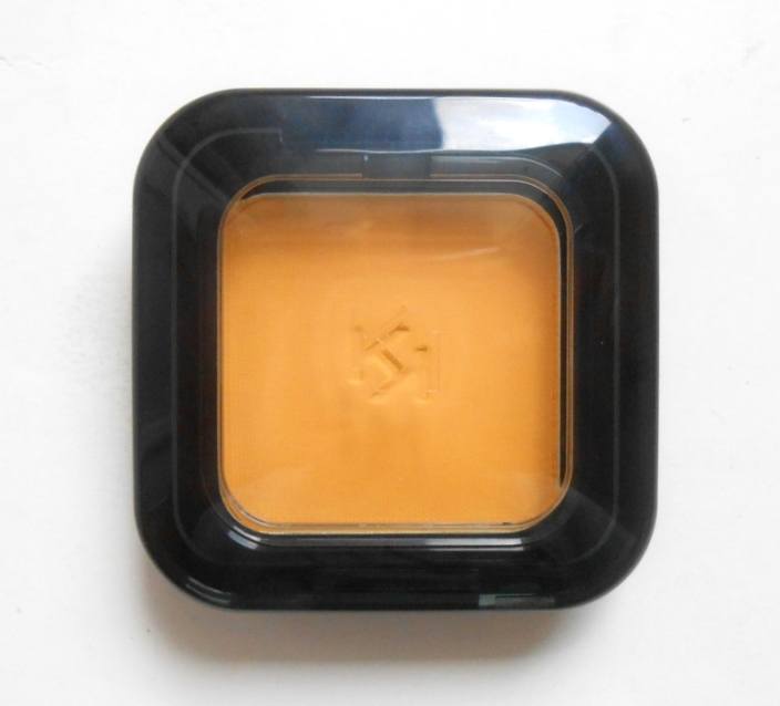 kiko-milano-19-matte-yellow-high-pigment-wet-and-dry-eyeshadow-shade