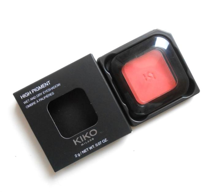 kiko-milano-36-matte-coral-high-pigment-wet-and-dry-eyeshadow-full-packaging
