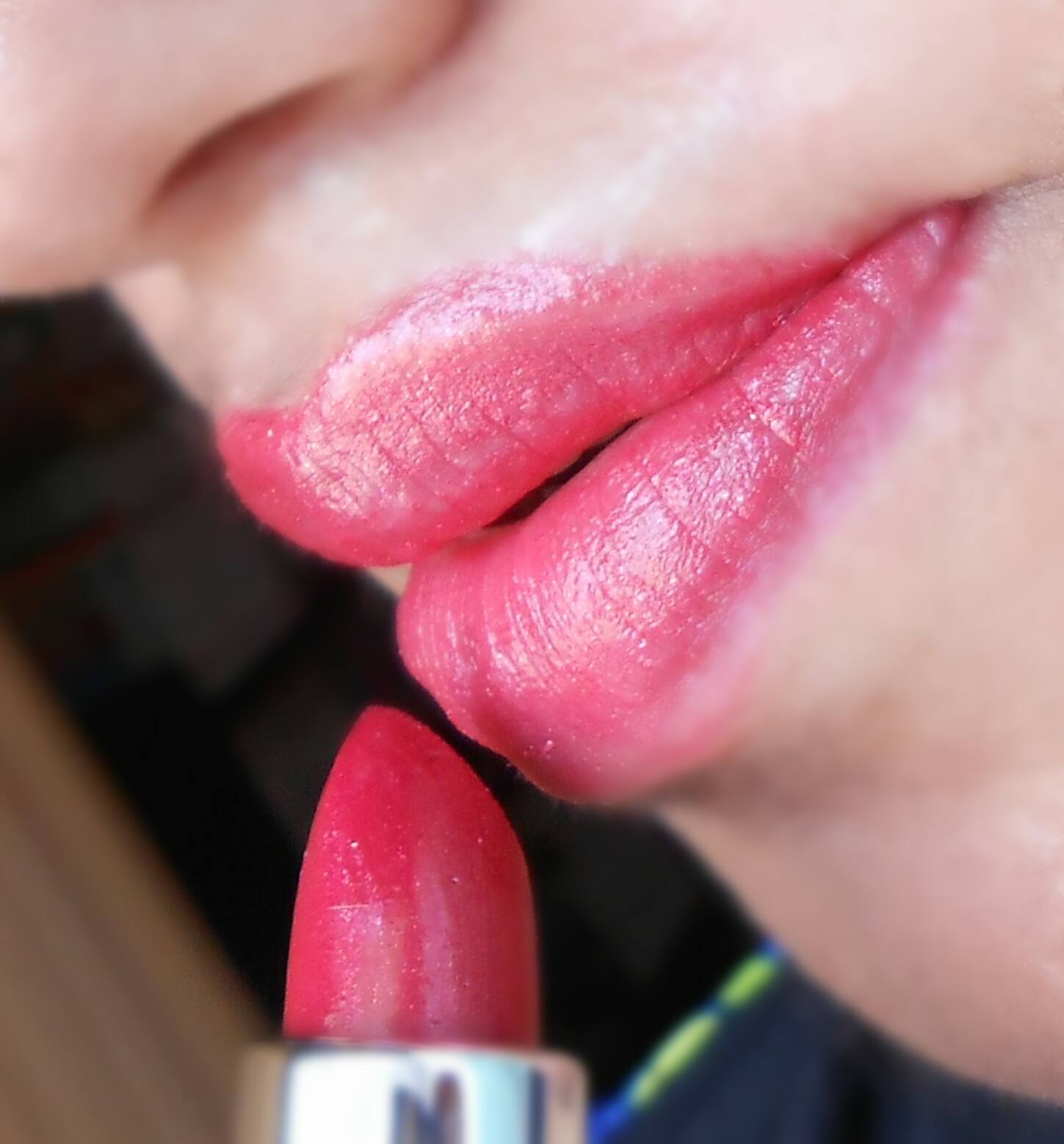 kleancolor-08-cranberry-mix-femme-lipstick-lip swatch