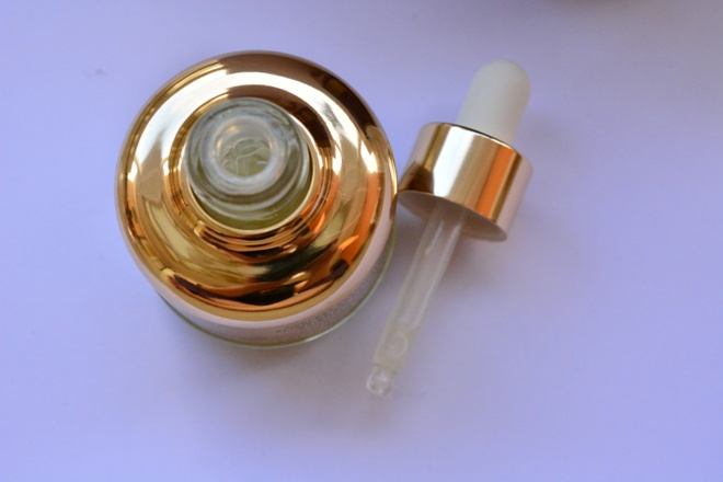 korres-golden-krocus-ageless-saffron-elixir-serum-bottle