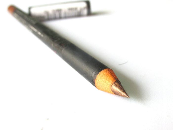l-a-girl-cappuccino-eyeliner-pencil