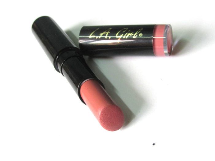 l-a-girl-snuggle-matte-flat-velvet-lipstick-review