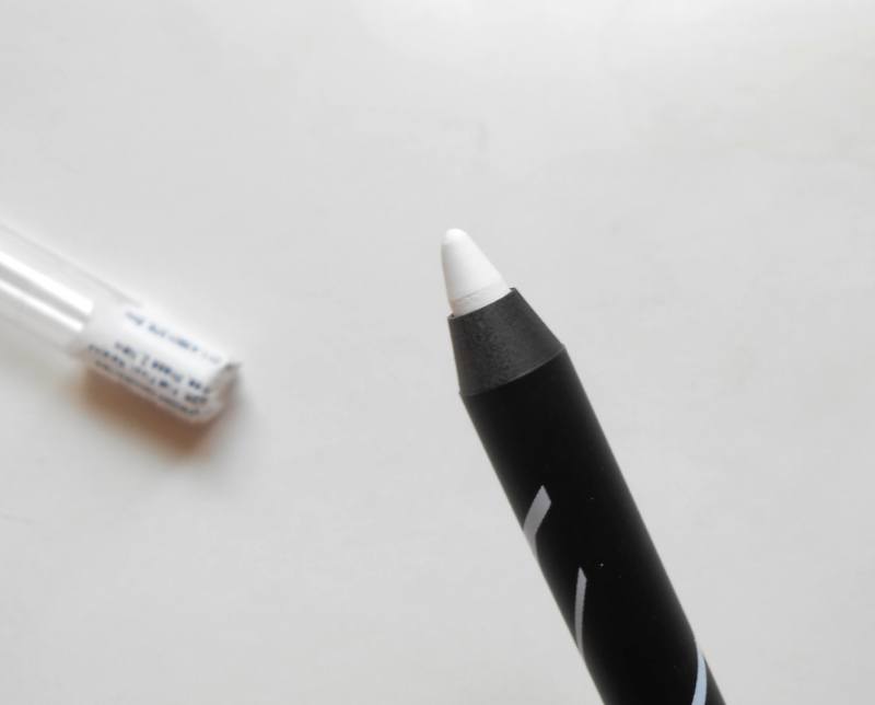 l-a-girl-whiten-gel-glide-eyeliner-pencil-review-TIP