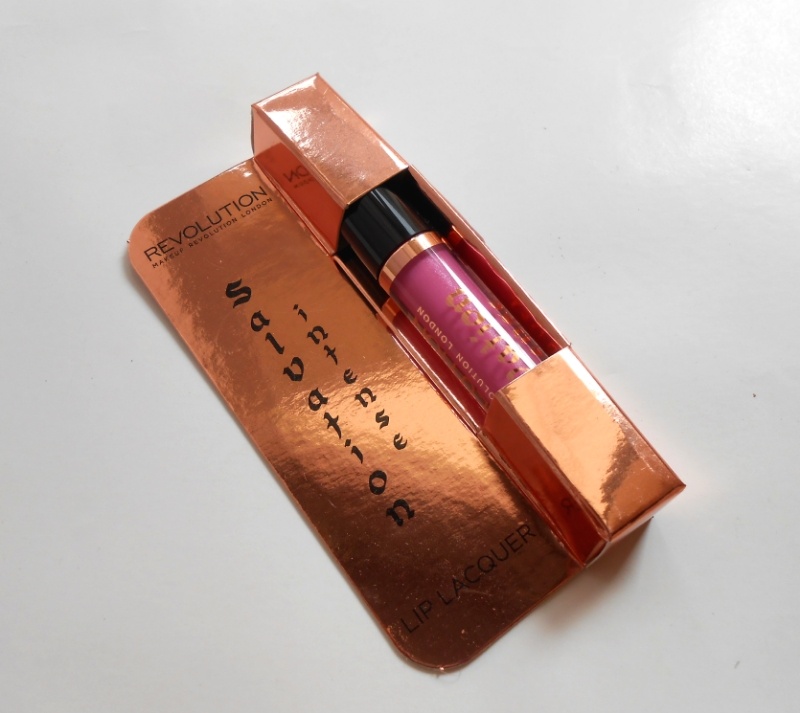 makeup-revolution-gave-you-all-my-love-salvation-intense-lip-lacquer-review-2