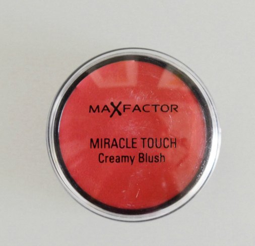 max-factor-miracle-touch-14-soft-pink-creamy-blush-review-