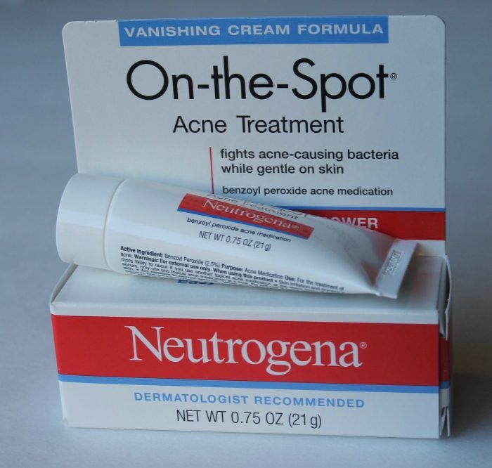 neutrogena-on-the-spot-acne-treatment-packaging