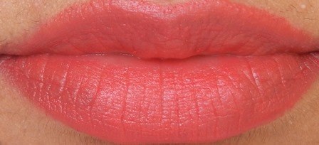 streetwear-radicchio-stay-on-lip-color-review-2