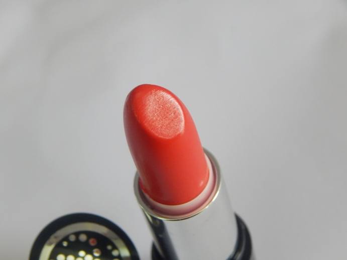 superdrug-collection-lasting-colour-tropical-sunset-lipstick-bullet