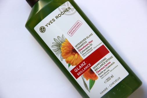 yves-rocher-botanical-hair-care-vitality-radiance-shampoo-review-