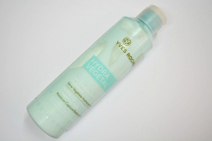 yves-rocher-hydra-vegetal-hydrating-cleansing-milk-review