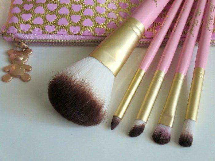 too-faced-makeup-brushes