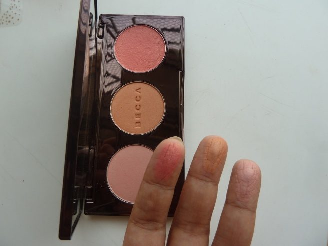 becca-songbird-mineral-blush-swatches-on-finger