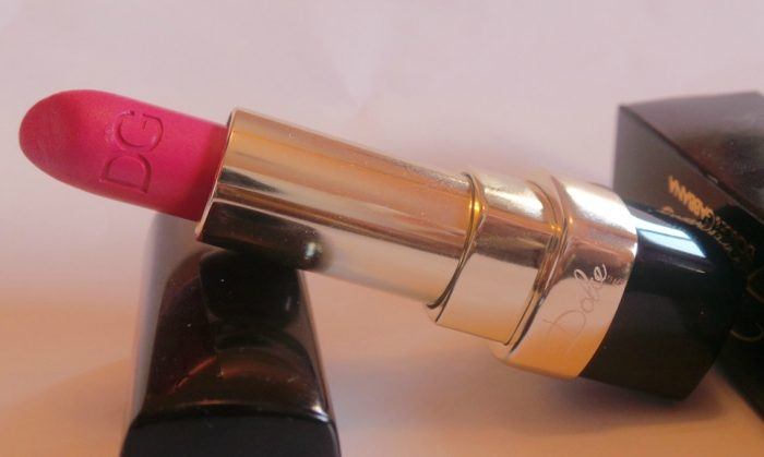 dolce-and-gabbana-dolce-matte-lipstick-229-dolce-mamma-review