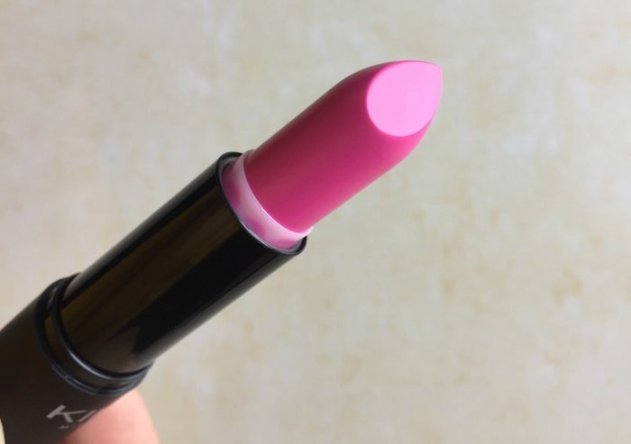 kiko-milano-fuchsia-smart-lipstick-review