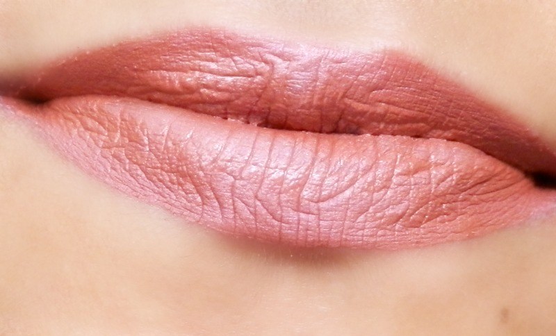 https://makeupandbeauty.com/la-colors-lipstick-in-matte-caramel-cream-review/