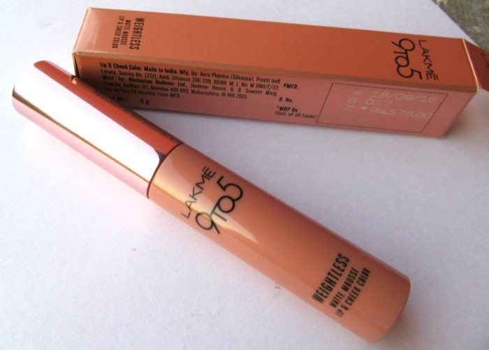 lakme-9-to-5-coffee-lite-weightless-matte-mousse-lip-and-cheek-color-review1