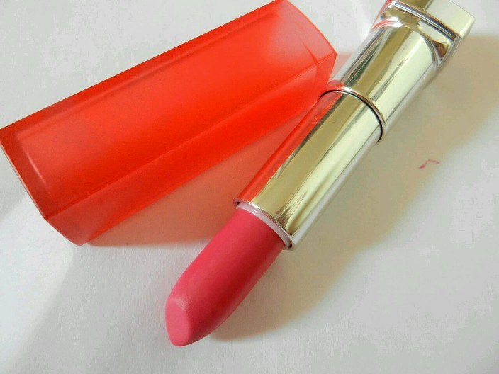 maybelline-color-sensational-vivid-matte-vivid-6-lipstick