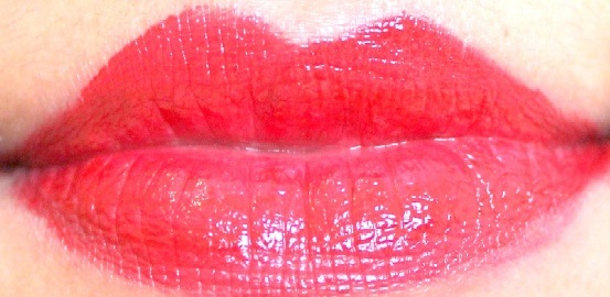 nyc-new-york-color-expert-last-rockaway-ruby-lip-lacquer-lip-swatch