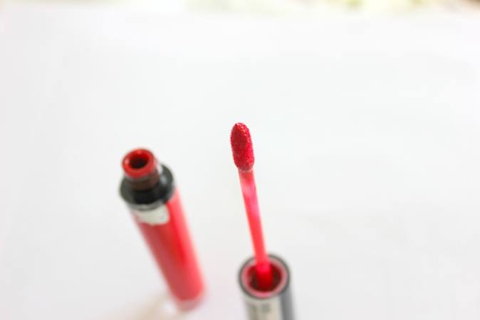 nyc-new-york-color-expert-last-rockaway-ruby-lip-lacquer-wand