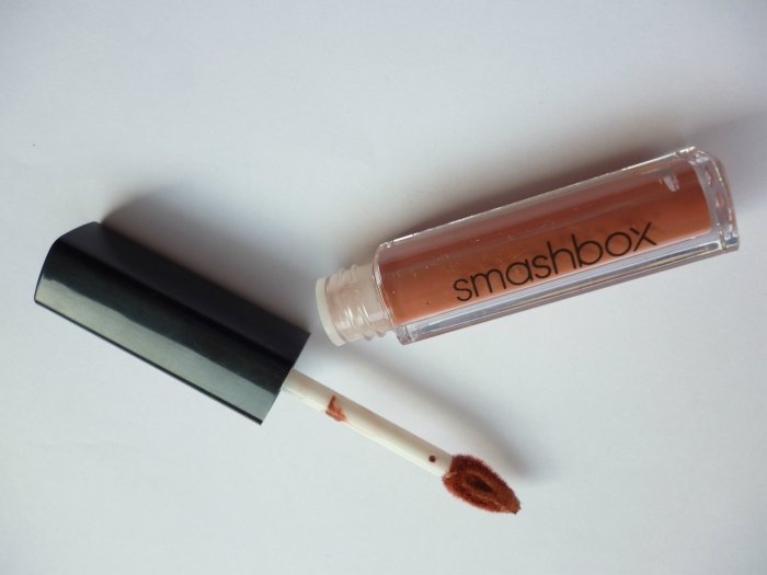 smashbox-drivers-seat-always-on-matte-liquid-lipstick