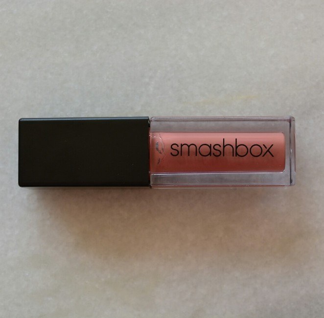 smashbox-stepping-out-always-on-liquid-lipstick-packaging