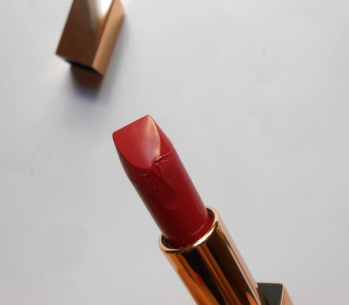 the-face-shop-14-moroccan-rose-collagen-ampoule-lipstick-review