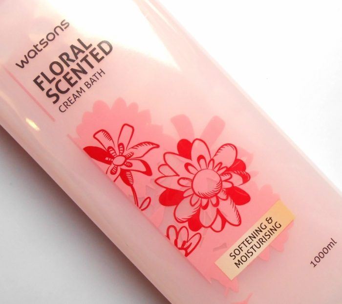watsons-floral-scented-softening-and-moisturising-cream-bath-review1