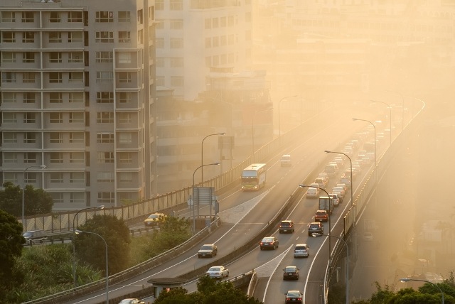 ways-to-protect-your-skin-from-the-harmful-effects-of-air-pollution