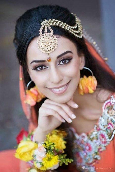 indian-bride-hair-accessory