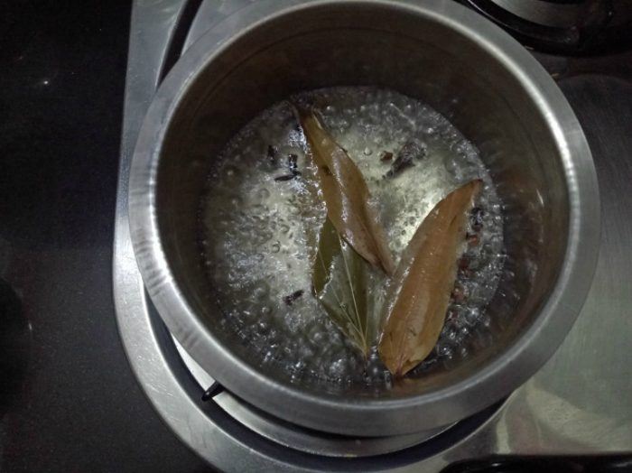 How do Bay leaves Katha help to keep away many diseases? - Quora